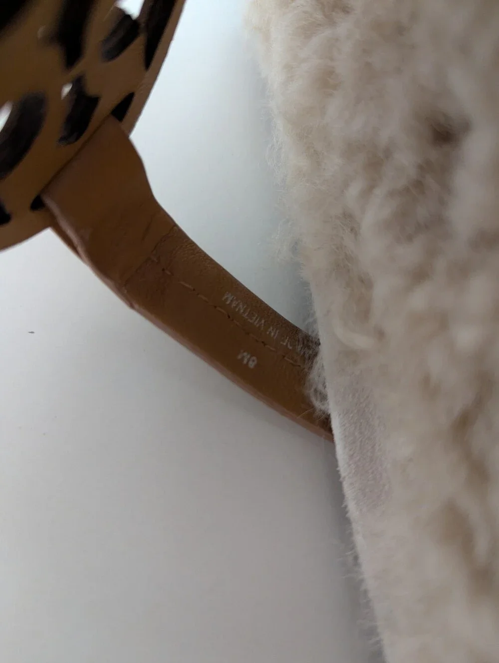 EUC! Tory Burch Miller Cloud Shearling Sandal In Tan Size 8